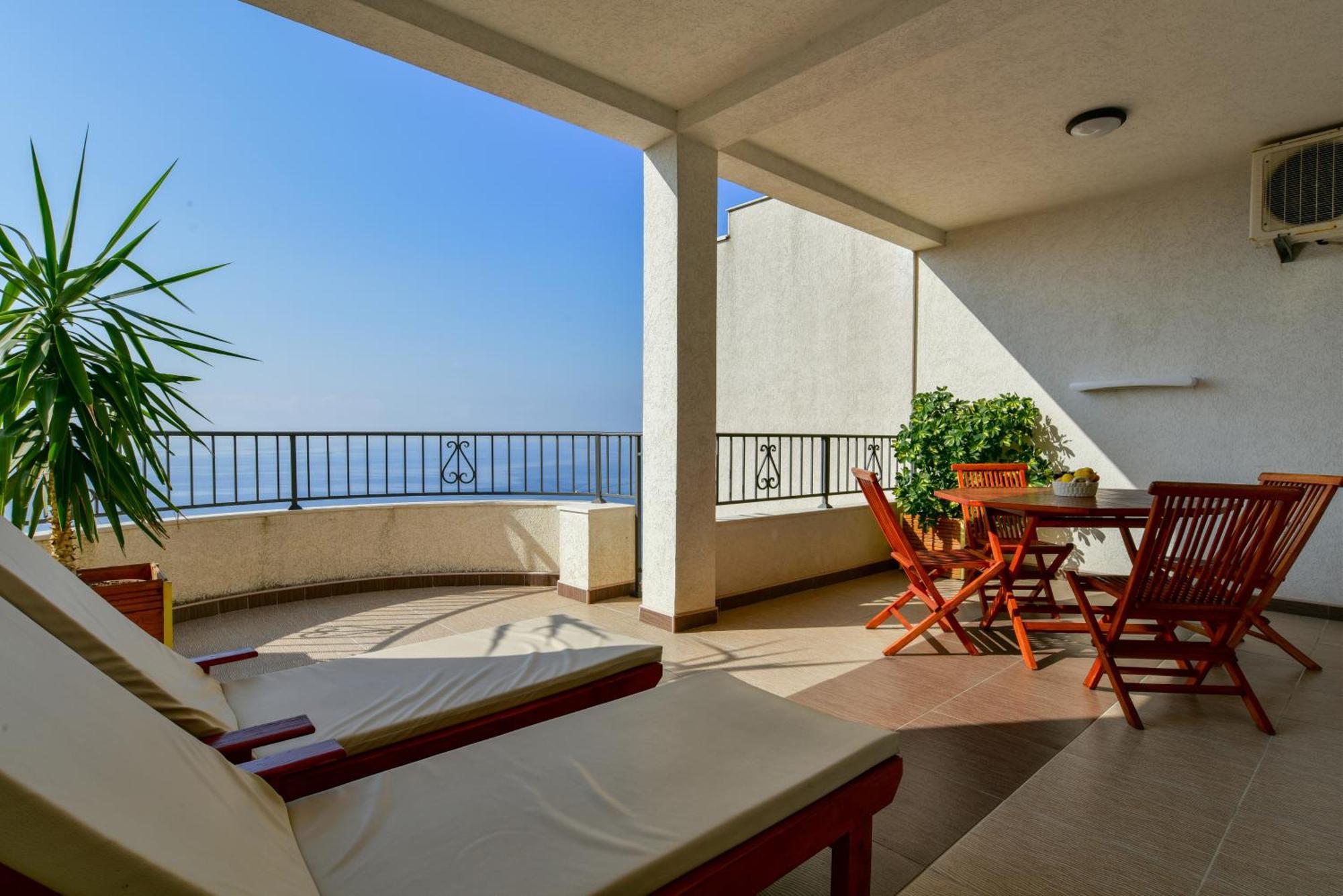 Apartments Leut Sveti Stefan Szoba fotó
