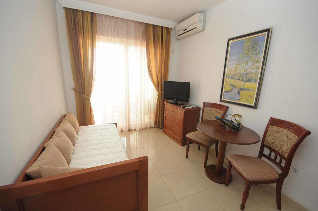Apartments Leut Sveti Stefan Kültér fotó
