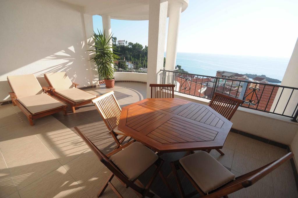 Apartments Leut Sveti Stefan Kültér fotó