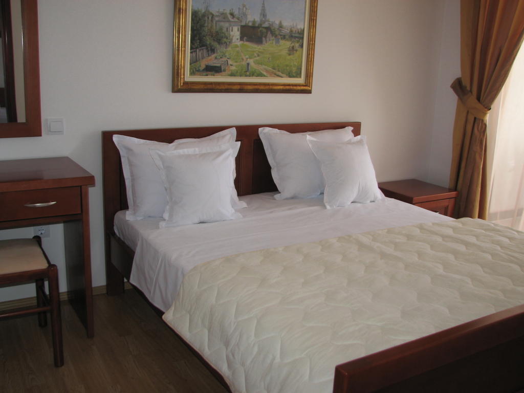 Apartments Leut Sveti Stefan Szoba fotó