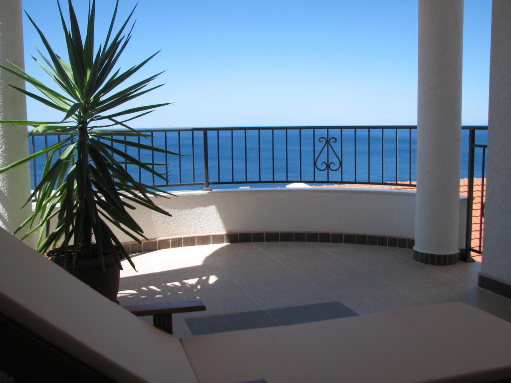 Apartments Leut Sveti Stefan Szoba fotó